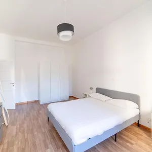 Apartamento Hbhall Residenze Darsena, Milán