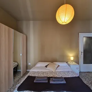 Apartamento Milanrentals - Vigliani, Milán