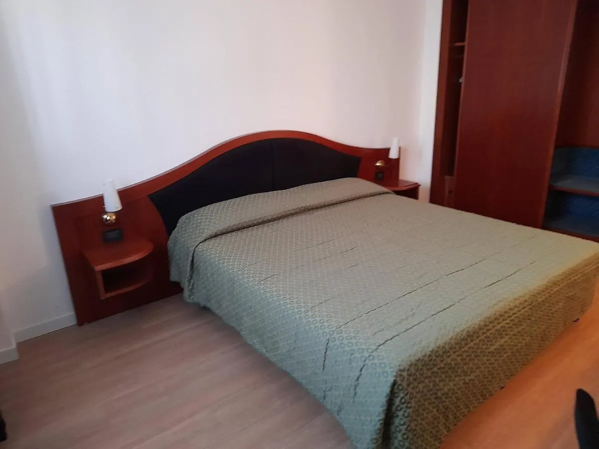 Hotel Donizetti Lallio
