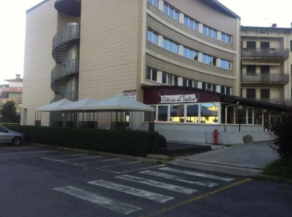 Hotel Donizetti Lallio 3*,  Italy